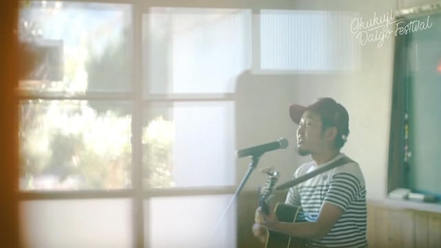 動画サムネイル