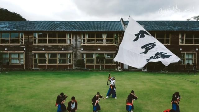 動画サムネイル