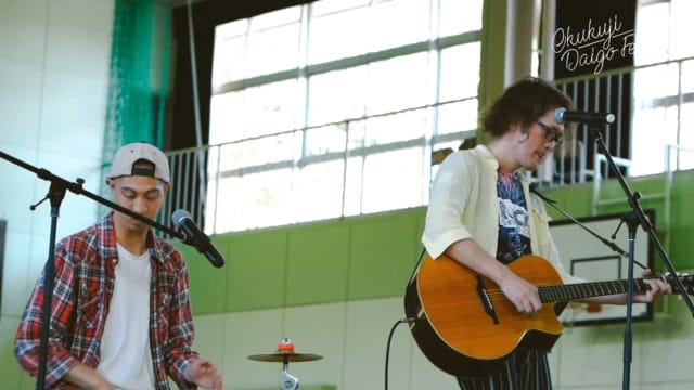 動画サムネイル